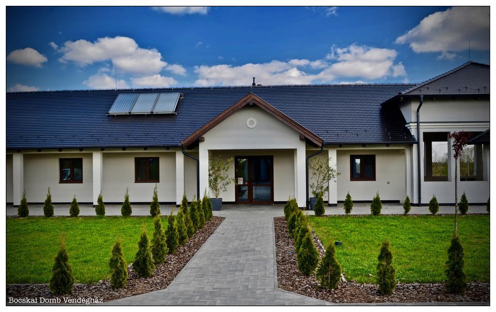 Bocskai Domb Vendeghaz Hotel Nagykallo Exterior foto